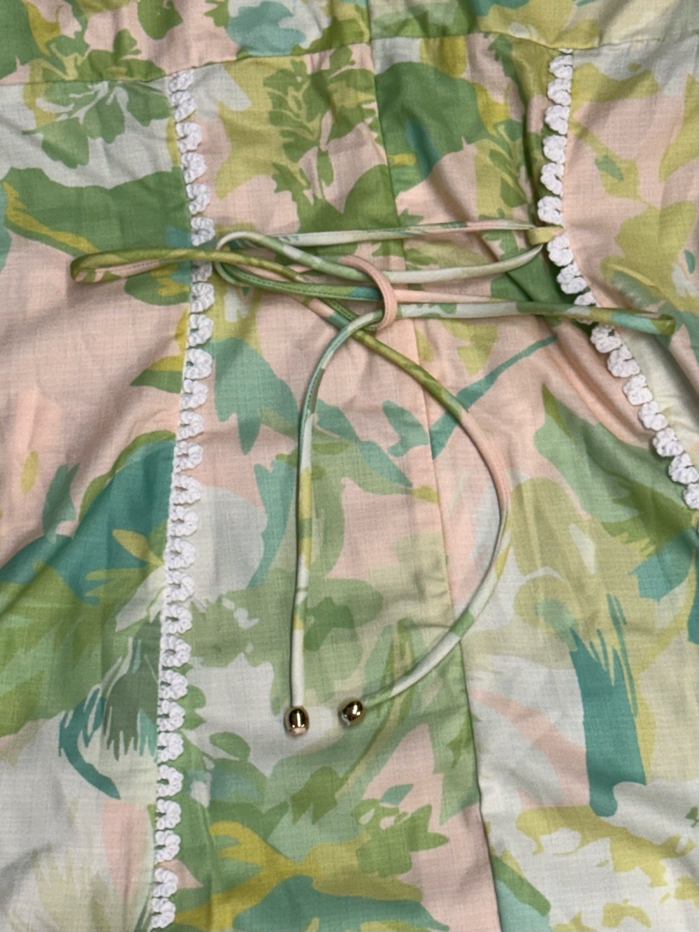 Brand New Green and Cream Floral Lace-Trim Mini Dress - Picture 6 of 8